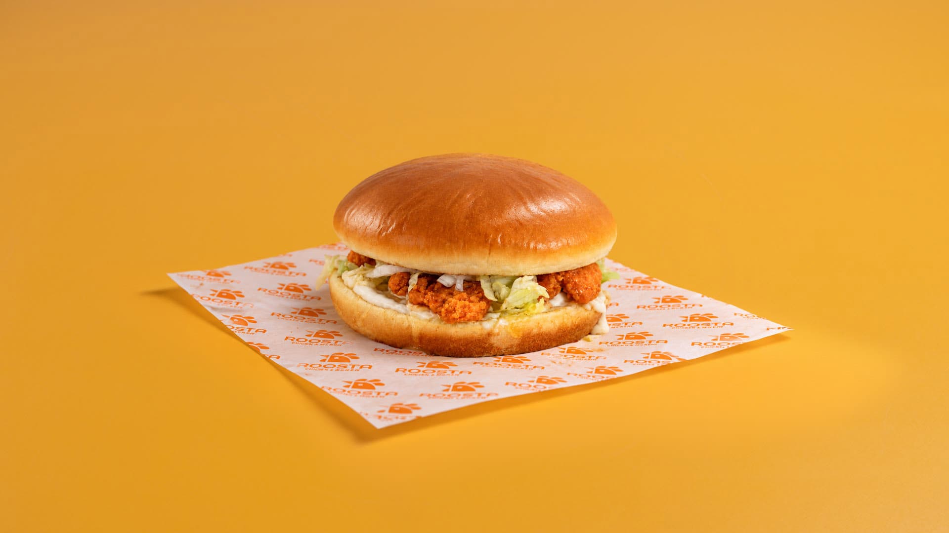 Hot honey burger — ROOSTA Fried Chicken Ζάκυνθος